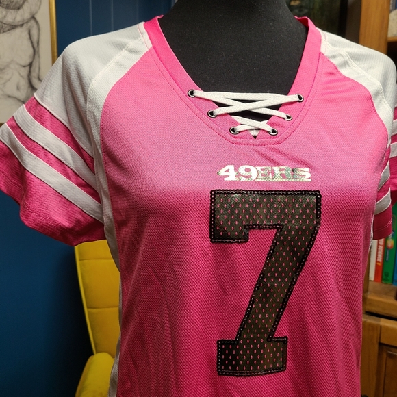 Majestic Tops - NWT #7 KAEPERNICK Womens Pink Jersey Size L